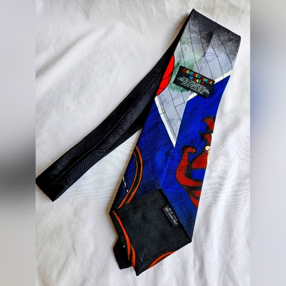 Looney Tunes Mania Character Tasmanian Devil Taz Basketball 1995 Men's Neck Tie - Picture 3 of 6